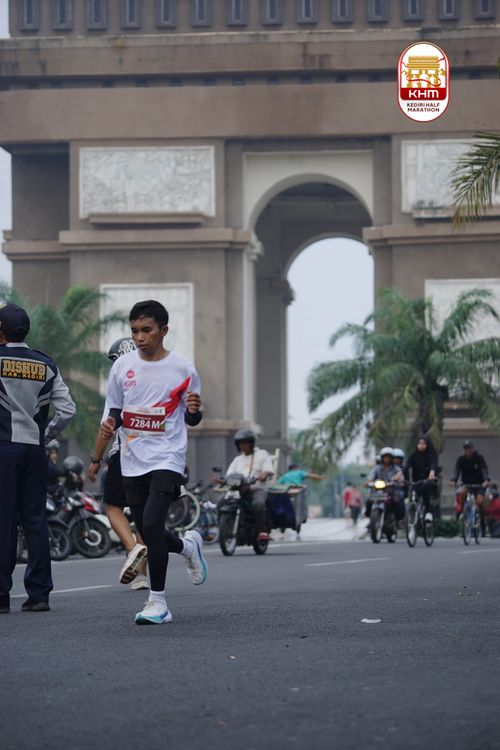 Race photo from Kediri Half Marathon 2025