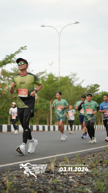 Race photo from Arutmin Borneo Run 2024