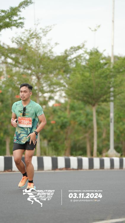 Race photo from Arutmin Borneo Run 2024