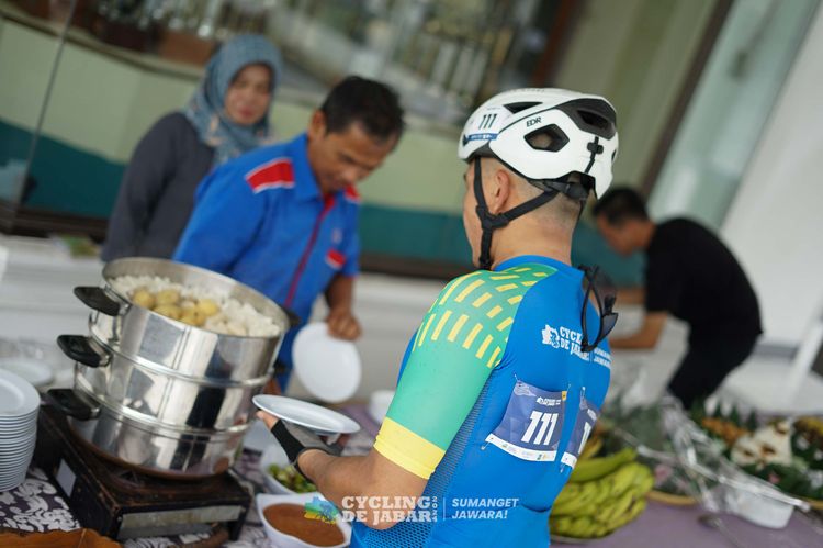 Race photo from Cycling de Jabar 2024