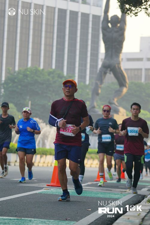 Race photo from Nu Skin Run 10K