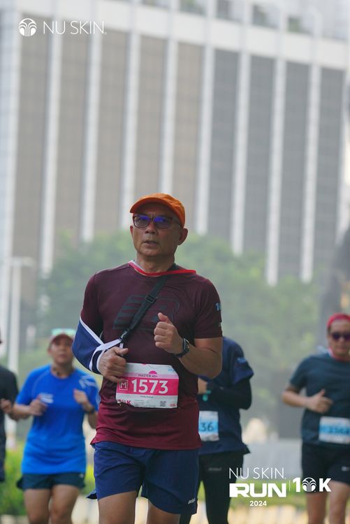Race photo from Nu Skin Run 10K