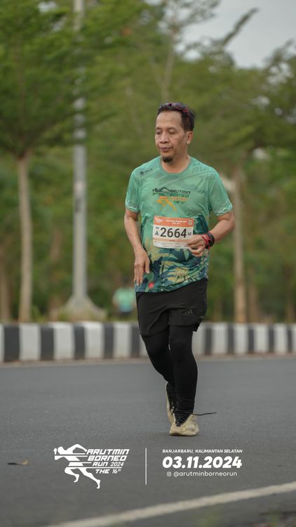 Race photo from Arutmin Borneo Run 2024
