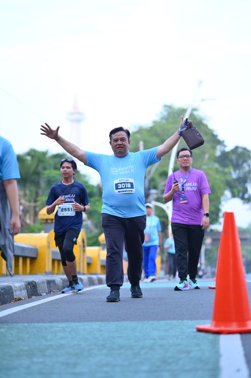 Race photo from KEMLU RUN 2025
