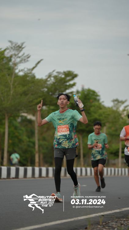 Race photo from Arutmin Borneo Run 2024