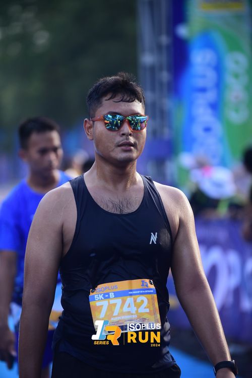 Race photo from Isoplus Run 2024 Surabaya