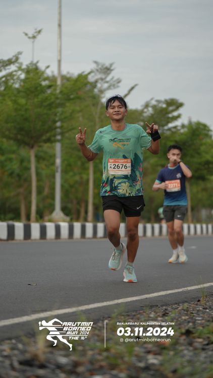 Race photo from Arutmin Borneo Run 2024