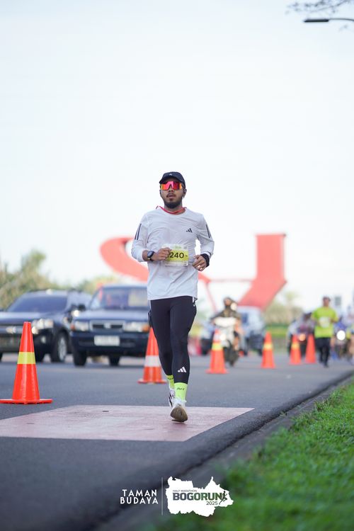Race photo from Taman Budaya x BOGORUN 2025