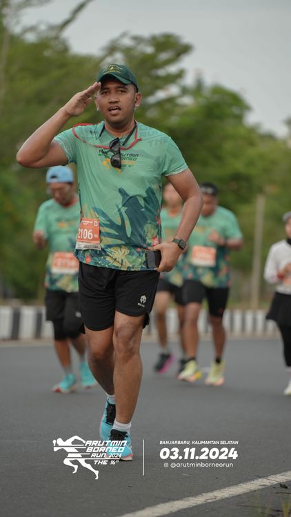Race photo from Arutmin Borneo Run 2024