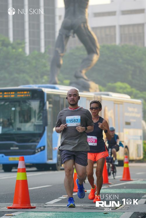 Race photo from Nu Skin Run 10K