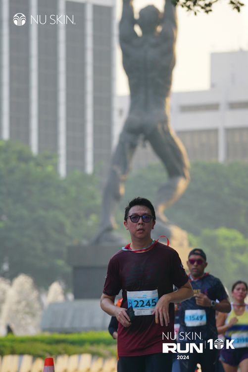 Race photo from Nu Skin Run 10K