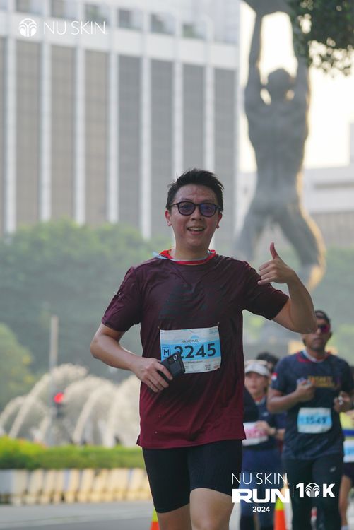 Race photo from Nu Skin Run 10K