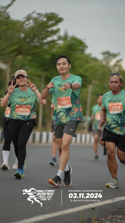 Race photo from Arutmin Borneo Run 2024