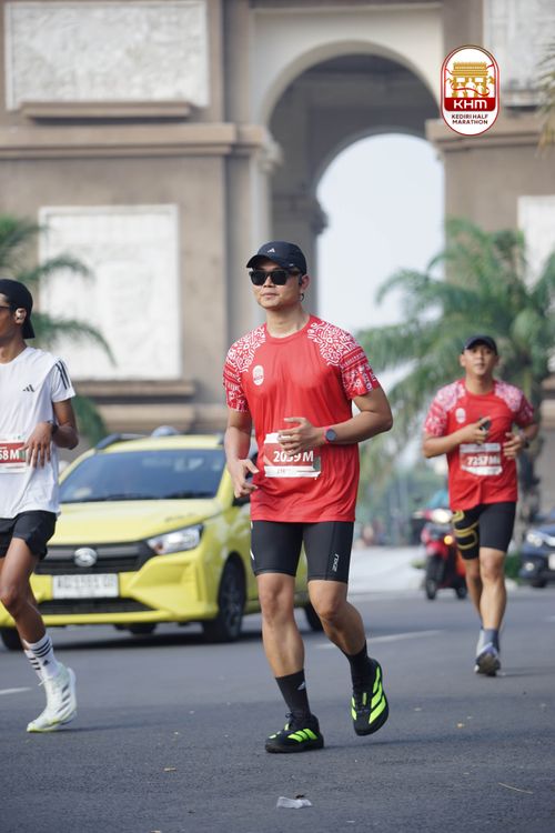 Race photo from Kediri Half Marathon 2025