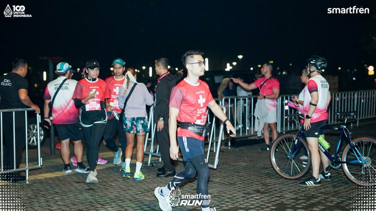 Race photo from Smartfren Run 2025 