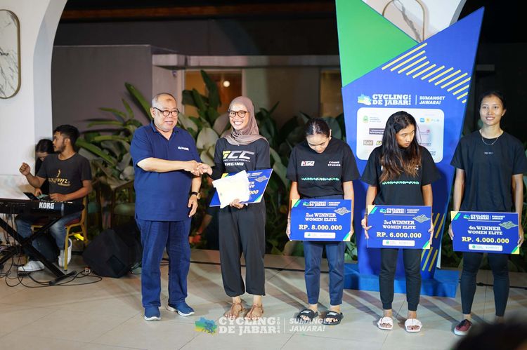 Race photo from Cycling de Jabar 2024