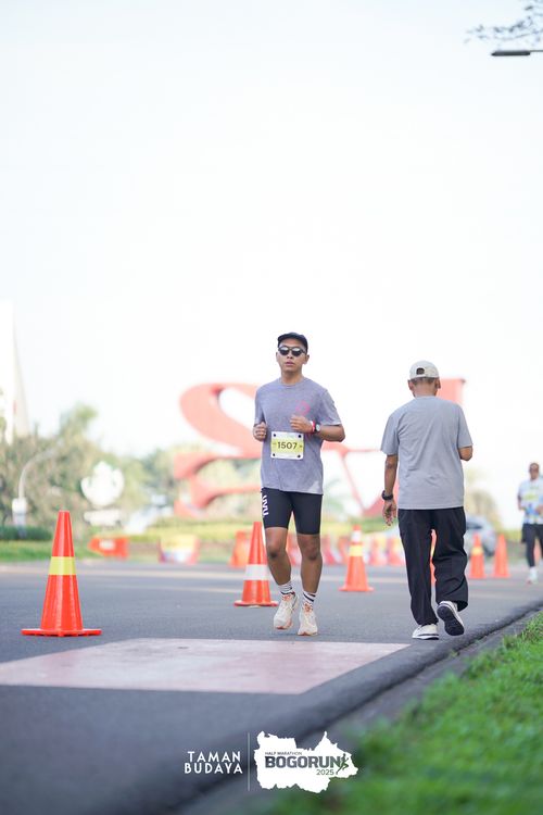 Race photo from Taman Budaya x BOGORUN 2025