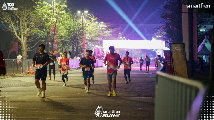 Race photo from Smartfren Run 2025 