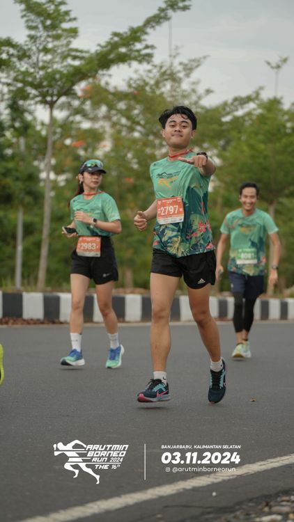 Race photo from Arutmin Borneo Run 2024