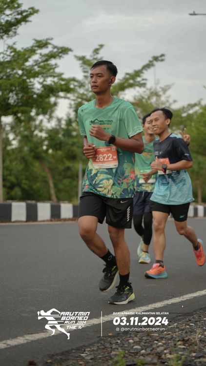 Race photo from Arutmin Borneo Run 2024
