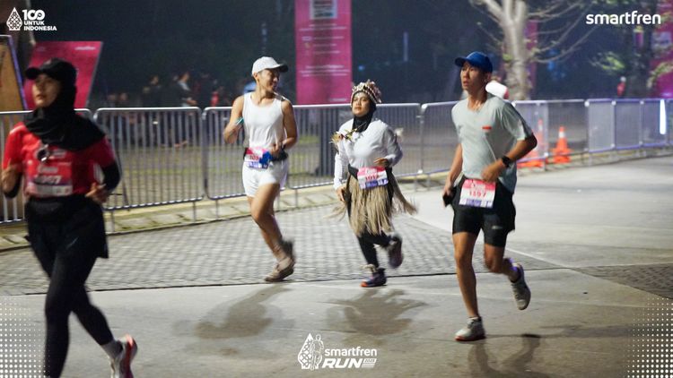 Race photo from Smartfren Run 2025 