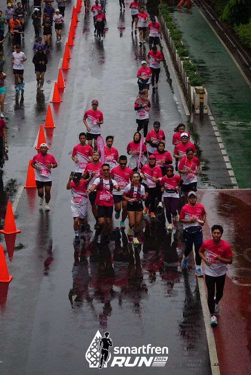 Race photo from Smartfren Run 2024