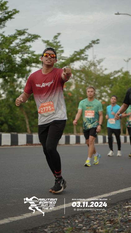Race photo from Arutmin Borneo Run 2024
