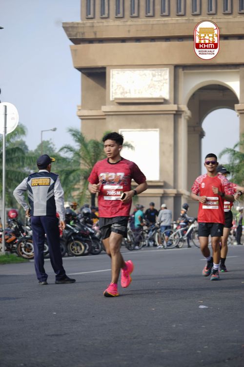 Race photo from Kediri Half Marathon 2025