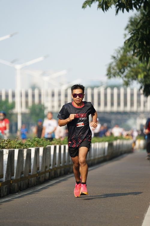 Race photo from One Run 10K Vibes 2024