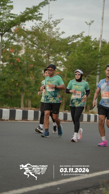 Race photo from Arutmin Borneo Run 2024