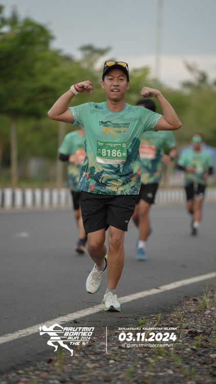 Race photo from Arutmin Borneo Run 2024