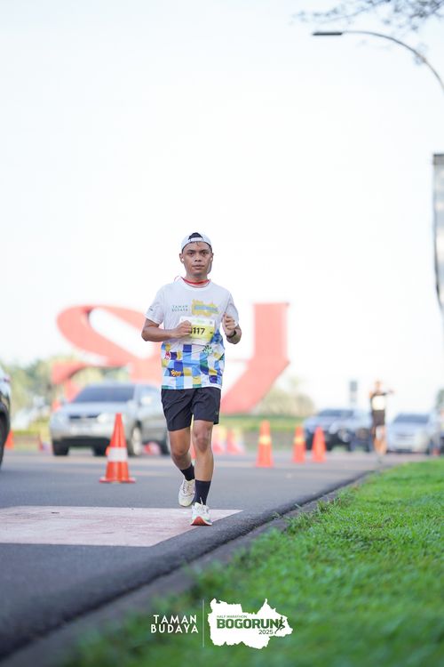 Race photo from Taman Budaya x BOGORUN 2025