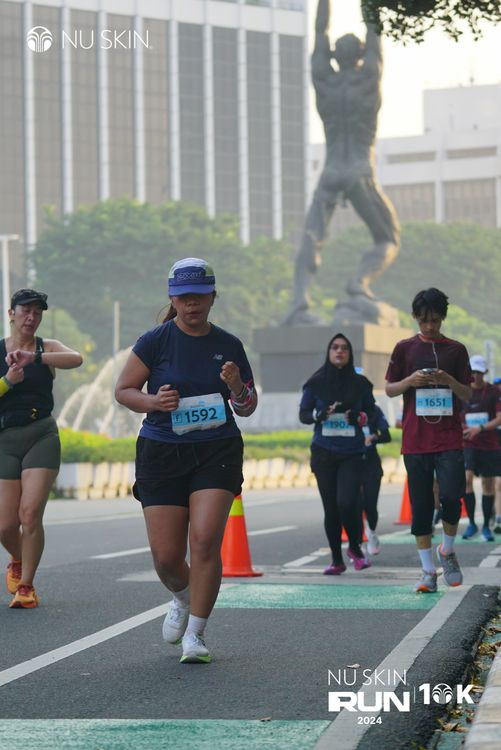 Race photo from Nu Skin Run 10K