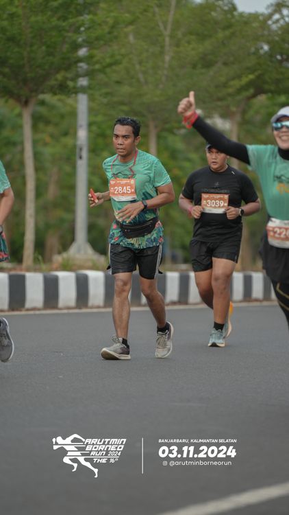 Race photo from Arutmin Borneo Run 2024