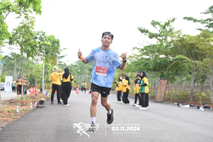 Race photo from Arutmin Borneo Run 2024