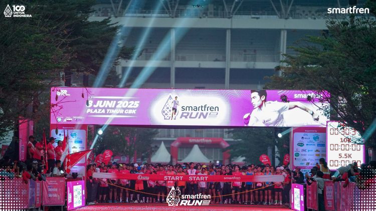Race photo from Smartfren Run 2025 