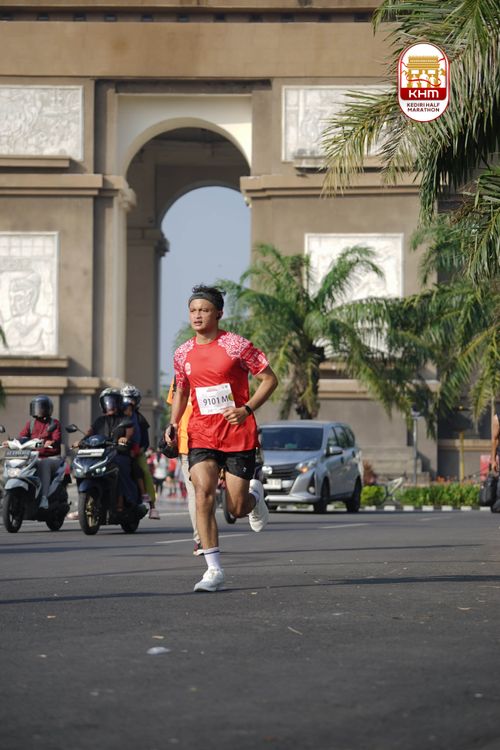 Race photo from Kediri Half Marathon 2025