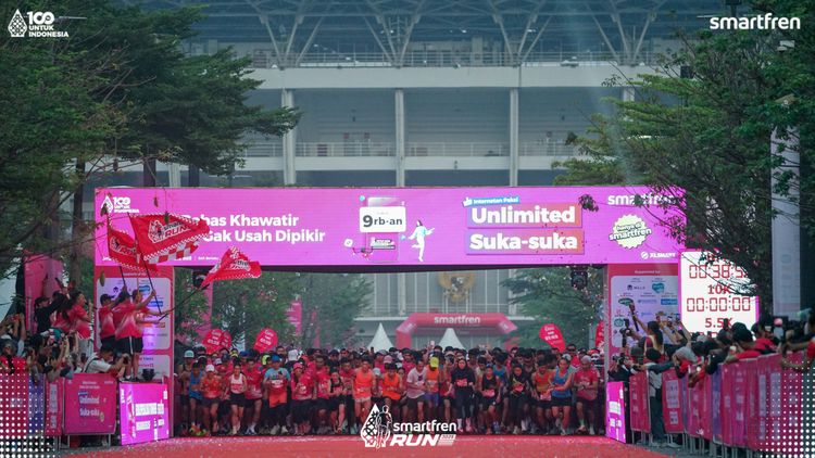 Race photo from Smartfren Run 2025 