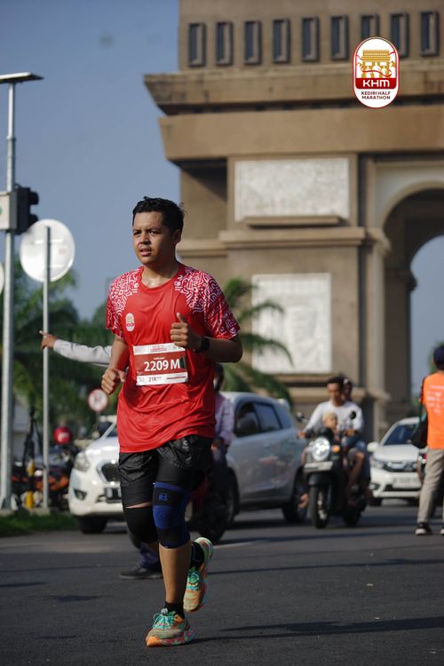 Race photo from Kediri Half Marathon 2025