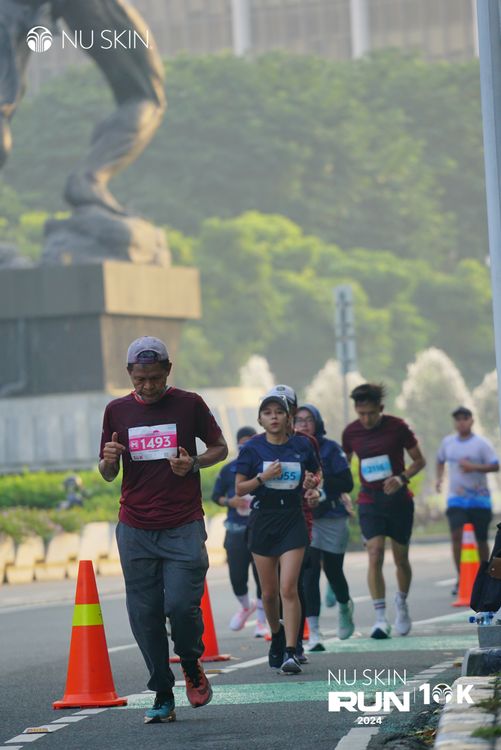 Race photo from Nu Skin Run 10K