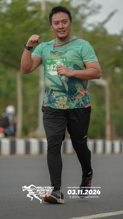 Race photo from Arutmin Borneo Run 2024