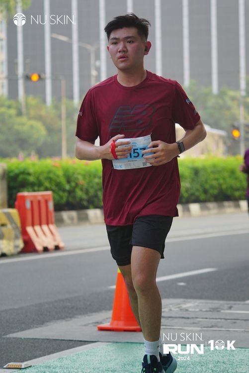 Race photo from Nu Skin Run 10K