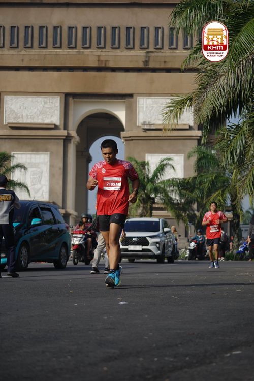 Race photo from Kediri Half Marathon 2025