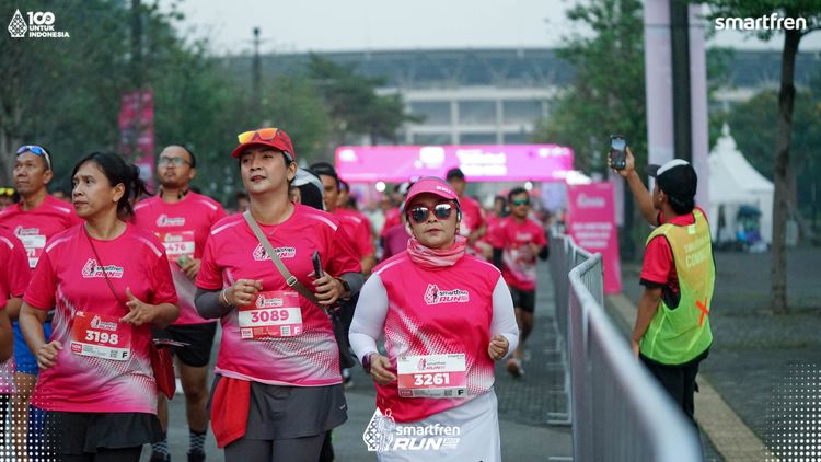 Race photo from Smartfren Run 2025 