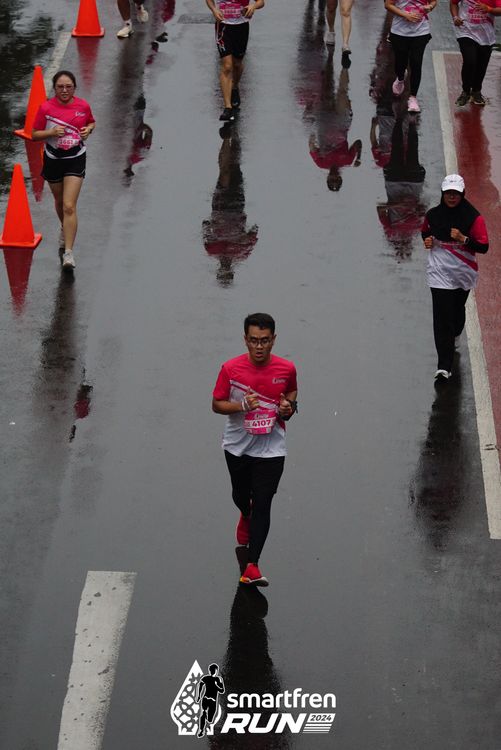 Race photo from Smartfren Run 2024