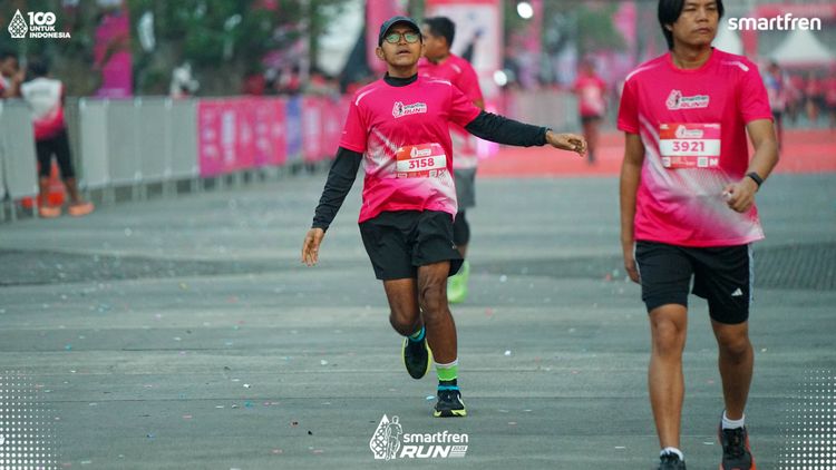 Race photo from Smartfren Run 2025 