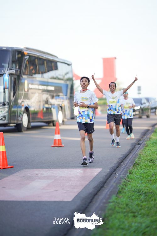 Race photo from Taman Budaya x BOGORUN 2025