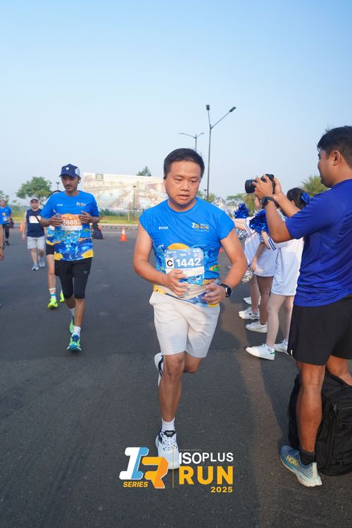 Race photo from ISOPLUS RUN 2025 - JAKARTA