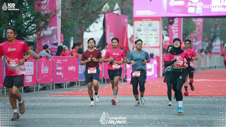 Race photo from Smartfren Run 2025 