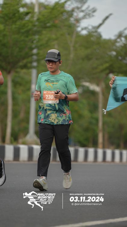 Race photo from Arutmin Borneo Run 2024